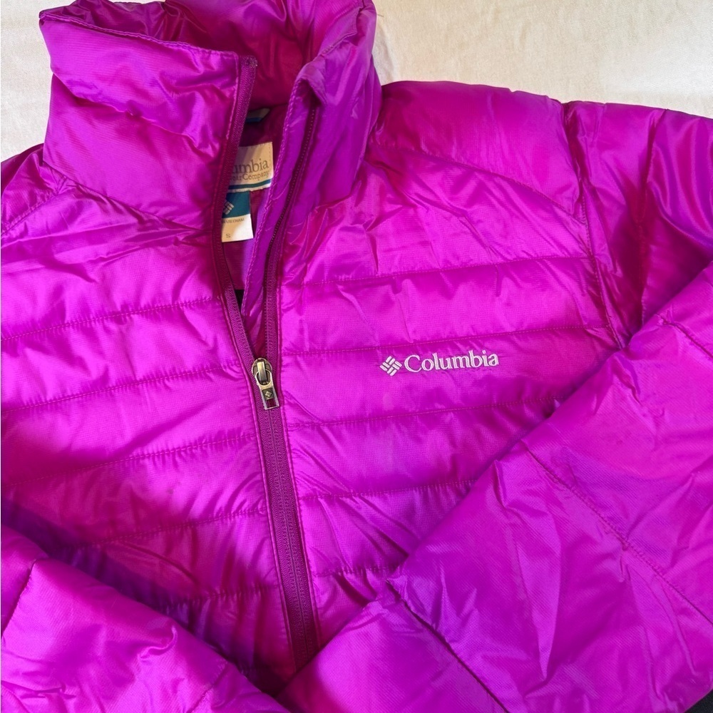 Columbia Magenta Puffer Jacket - Picture 2 of 8